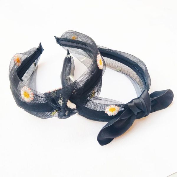 lace chrysanthemum flower bow knot headbands for women hair accessories korea headband girls hairbands head wrap1
lace chrysanthemum flower bow knot headbands for women hair accessories korea headband girls hairbands head wrap1