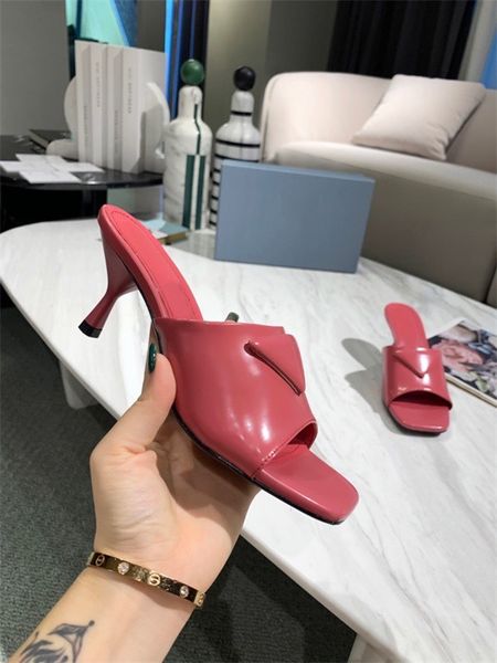 dio 2021 women dress luxurys designers fashion womens shoes cat platform mid heel leather flat bottom ladies high sandals size35-40, Red;white
dio 2021 women dress luxurys designers fashion womens shoes cat platform mid heel leather flat bottom ladies high sandals size35-40, Red;white