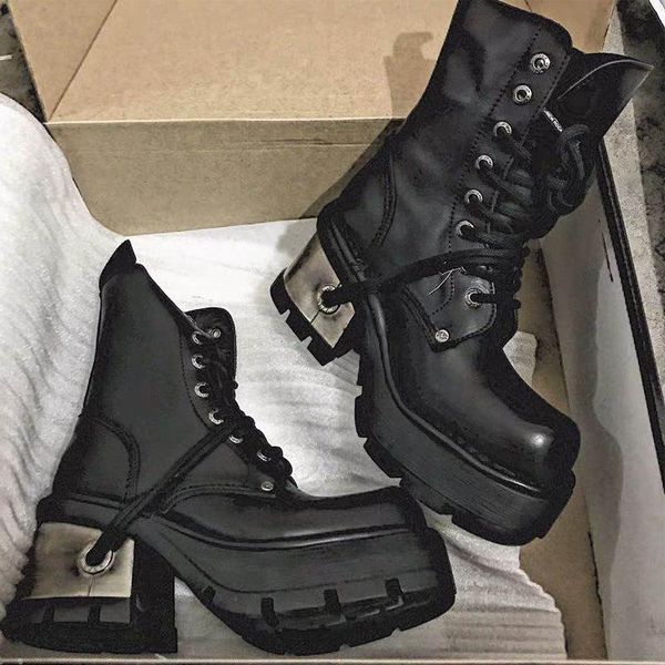 boots metal heel black punk platform motorycycle women round toe chunky goth shoes y2k
boots metal heel black punk platform motorycycle women round toe chunky goth shoes y2k