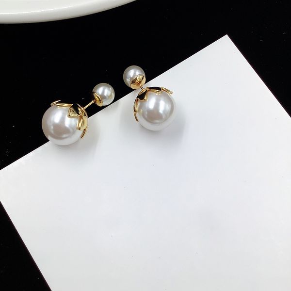 design jewelry 21 new pearl earrings super fairy cold wind simple classic fashion earrings, Golden;silver
design jewelry 21 new pearl earrings super fairy cold wind simple classic fashion earrings, Golden;silver