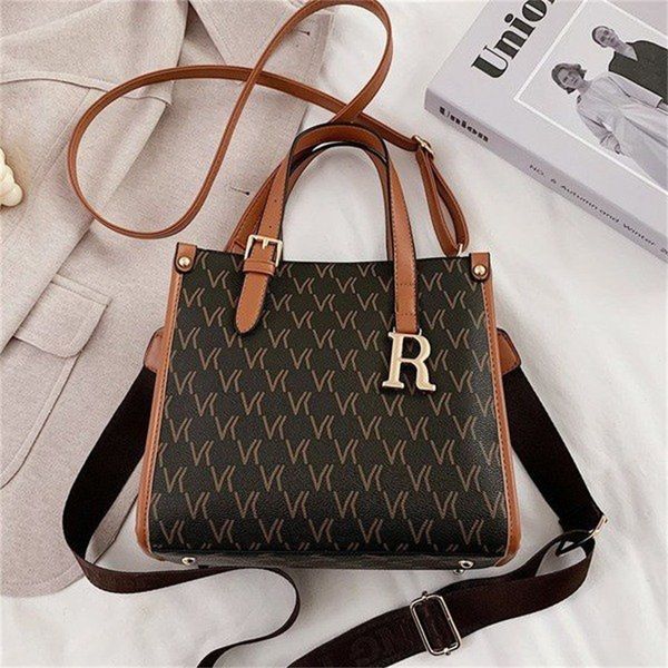 56% off designer s minority female new printed letter portable small square bag trend one shoulder messenger bag{category} 2022
56% off designer s minority female new printed letter portable small square bag trend one shoulder messenger bag{category} 2022