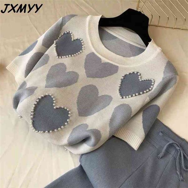 arrival beaded heart shape short-sleeved sweater + elastic waist pants women sweet 2pcs suit ladies summer clothing set 210510, White
arrival beaded heart shape short-sleeved sweater + elastic waist pants women sweet 2pcs suit ladies summer clothing set 210510, White