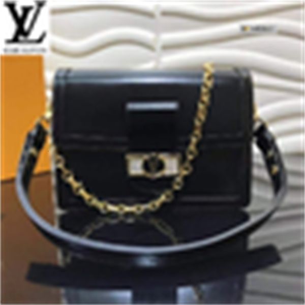 totes brand designer clutches luxury pv1o m55821 bag black women body handbags iconic bags cross handles shoulder evening bags, Red;black
totes brand designer clutches luxury pv1o m55821 bag black women body handbags iconic bags cross handles shoulder evening bags, Red;black
