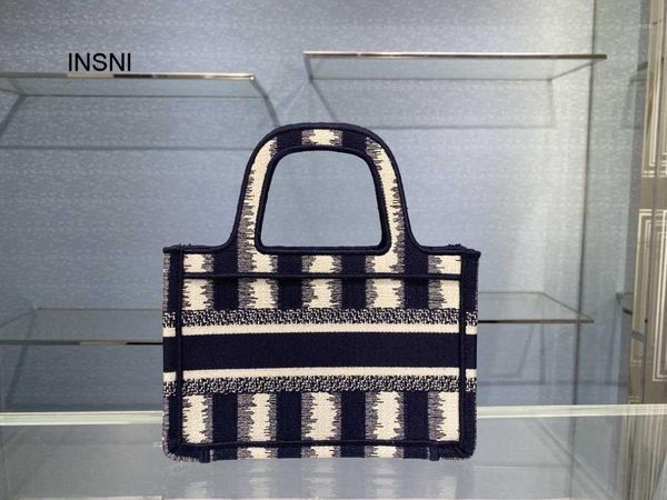 evening bags 2021 custom clutch luxury handbags women designer handmade cloth fashion brand small purse ladies shoulder bag1
evening bags 2021 custom clutch luxury handbags women designer handmade cloth fashion brand small purse ladies shoulder bag1