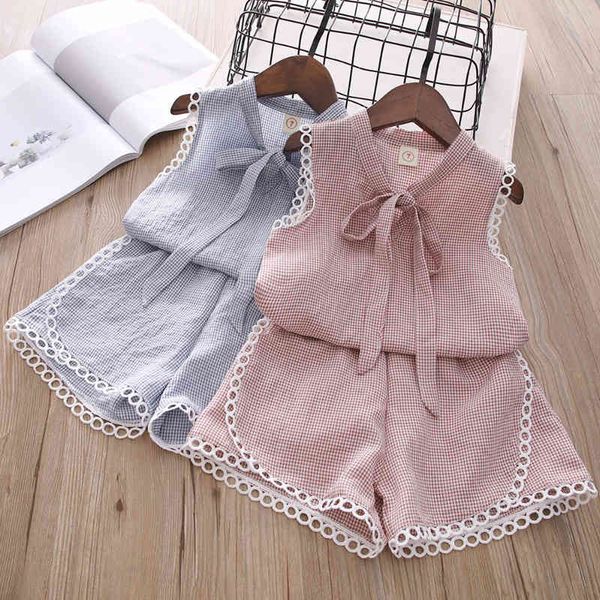 girls set summer fashion clothes sleeveless plaid t-shirt + shorts 2pcs children clothing 210515, White
girls set summer fashion clothes sleeveless plaid t-shirt + shorts 2pcs children clothing 210515, White