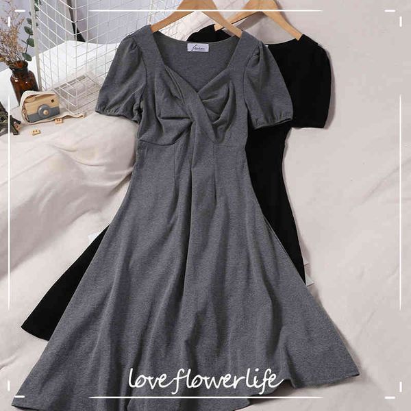summer casual solid puff sleeve dress v neck a-line short high waist mid-calf women party dress 210521, Black;gray
summer casual solid puff sleeve dress v neck a-line short high waist mid-calf women party dress 210521, Black;gray