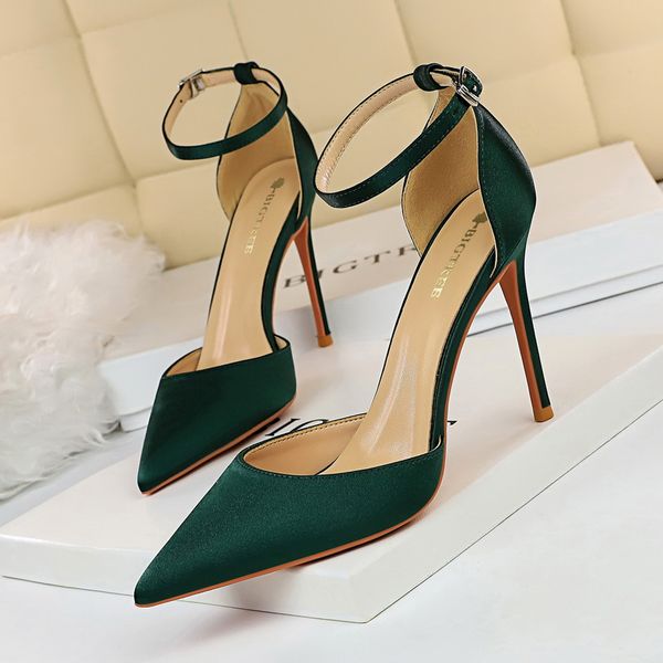 pumps women 10cm high heels fashion satin vamp summer shoes women plus size34-43 red blue pointed toe office ladies shoes, Black
pumps women 10cm high heels fashion satin vamp summer shoes women plus size34-43 red blue pointed toe office ladies shoes, Black