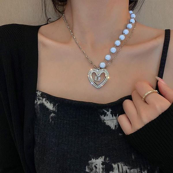 chains retro fashion hollow-out inlaid diamond heart pearl necklace temperament pendant creative cold wind design collar, Silver
chains retro fashion hollow-out inlaid diamond heart pearl necklace temperament pendant creative cold wind design collar, Silver