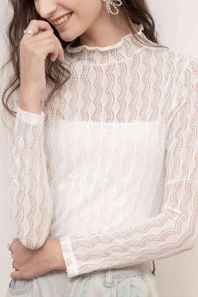 women's t-shirt white lace mesh long-sleeved t-shirt perspective in autumn and winter with temperament bottoming shirt fe
women's t-shirt white lace mesh long-sleeved t-shirt perspective in autumn and winter with temperament bottoming shirt fe