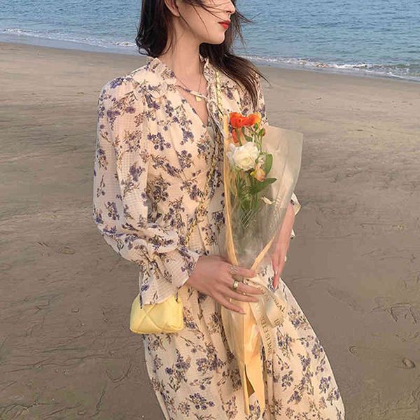 dresses long sleeve elegant women v-neck thin floral bandage design beach dress korea style chiffon lace-up 2021 summer chic, Black;gray
dresses long sleeve elegant women v-neck thin floral bandage design beach dress korea style chiffon lace-up 2021 summer chic, Black;gray