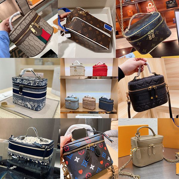 designer totes luxury handbag fashion wallet canvas woven classic pattern cosmetic bag designers luxurys large capacity 01
designer totes luxury handbag fashion wallet canvas woven classic pattern cosmetic bag designers luxurys large capacity 01