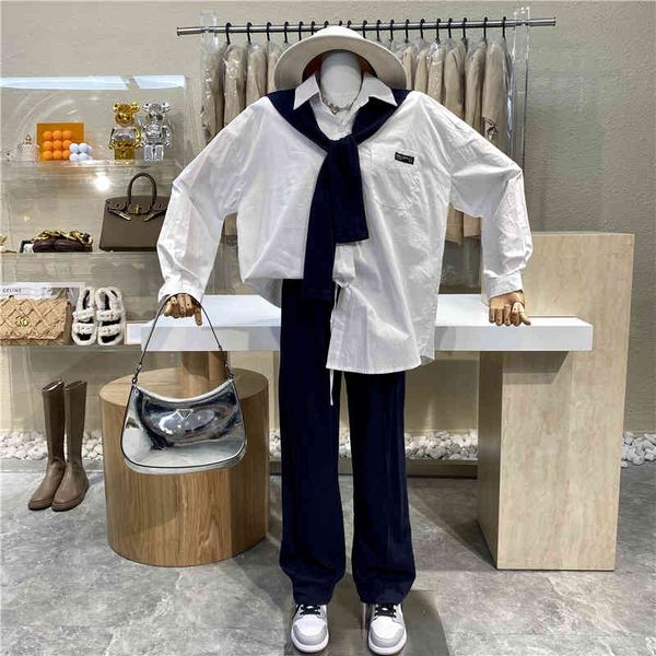 pant nicho design 3-in-1 loosened lapel pocket label contrast pants wide leg + xale three suit parts, White
pant nicho design 3-in-1 loosened lapel pocket label contrast pants wide leg + xale three suit parts, White