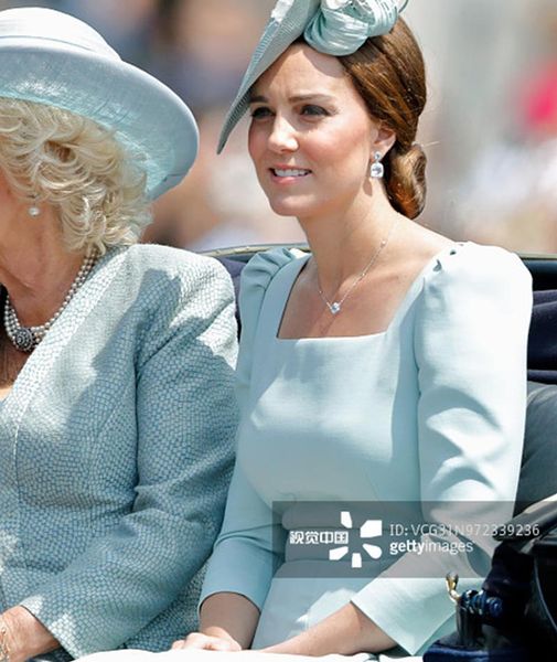 casual dresses kate middleton princess dress fashion solid square collar pleated f6215 ficq, Black;gray
casual dresses kate middleton princess dress fashion solid square collar pleated f6215 ficq, Black;gray