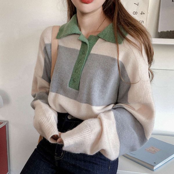 winter loose leisure long sleeve sweater stripe color matching lapel fashion, White;black
winter loose leisure long sleeve sweater stripe color matching lapel fashion, White;black