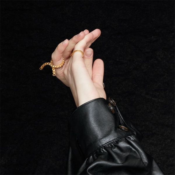 cluster rings huanzhi 2021 trendy minimalist irregular round cross twine curve chain ring for women girls party jewelry gifts, Golden;silver
cluster rings huanzhi 2021 trendy minimalist irregular round cross twine curve chain ring for women girls party jewelry gifts, Golden;silver