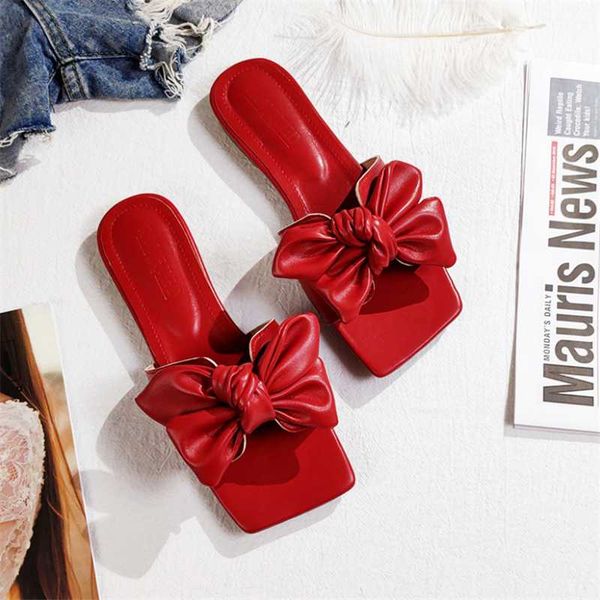 slippers 2021 summer square toe women's flat outdoor beach bow fashion large red black white girls' sandals size 44
slippers 2021 summer square toe women's flat outdoor beach bow fashion large red black white girls' sandals size 44