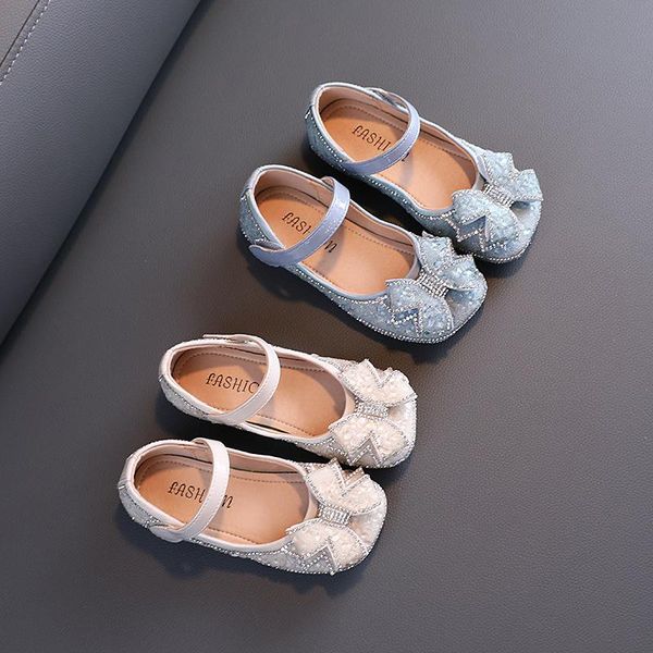 flat shoes autumn girls' leather rhinestone bow princess dance children, Black;grey
flat shoes autumn girls' leather rhinestone bow princess dance children, Black;grey