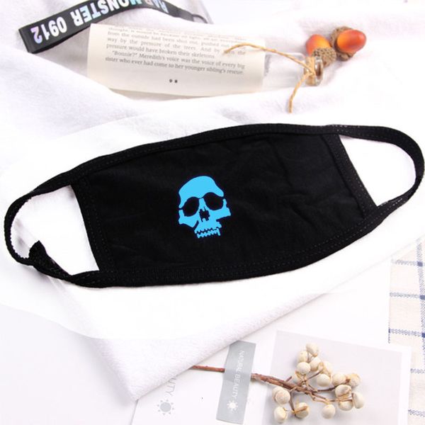 mask 2019 new s personalized printing fashion luminous s male and female students riding windproof s autumn and winter
mask 2019 new s personalized printing fashion luminous s male and female students riding windproof s autumn and winter