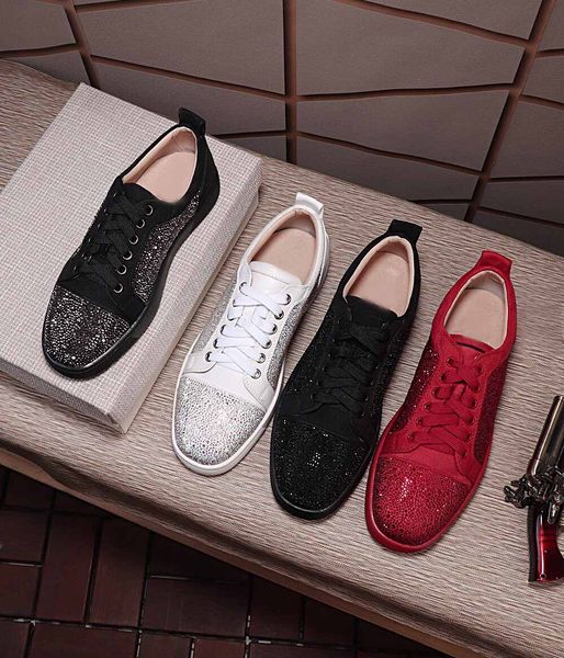 2022 men casual shoe low studded glitter brands red-soles casuals walking perfect lover outdoor lace-up trainers with box 35-44, Black;white
2022 men casual shoe low studded glitter brands red-soles casuals walking perfect lover outdoor lace-up trainers with box 35-44, Black;white