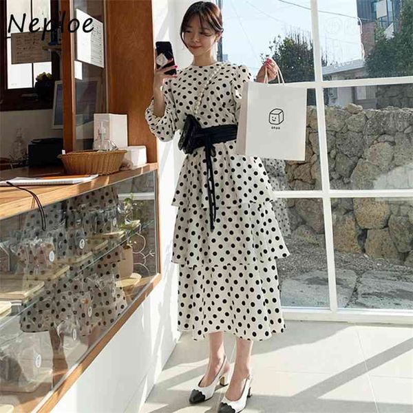elegant dot ruffles patchwork long dress women high waist hip capcake vestidos o neck sleeve slim robe spring 210422, Black;gray
elegant dot ruffles patchwork long dress women high waist hip capcake vestidos o neck sleeve slim robe spring 210422, Black;gray