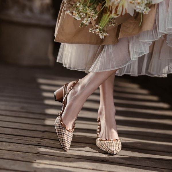 2021 summer baotou back empty sandals leather thick heel rivet high heels inside and outside women's asymmetric pointed shallow mouth, Black
2021 summer baotou back empty sandals leather thick heel rivet high heels inside and outside women's asymmetric pointed shallow mouth, Black