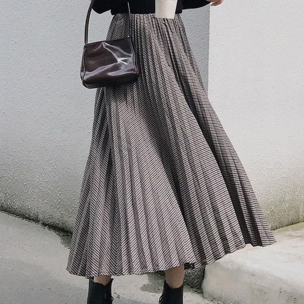 skirts sexemara 2021 autumn winter plaid pleated mid-calf elasticity waist ladies fashion loose a-line skirt csk015, Black
skirts sexemara 2021 autumn winter plaid pleated mid-calf elasticity waist ladies fashion loose a-line skirt csk015, Black