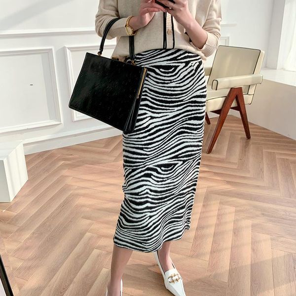 skirts lhzsyy knitted skirt 2021 spring autumn striped cashmere high waist women's long fashion split hips korean wool, Black
skirts lhzsyy knitted skirt 2021 spring autumn striped cashmere high waist women's long fashion split hips korean wool, Black
