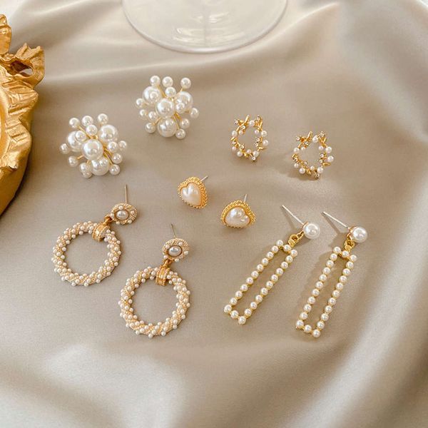 925 silver korean temperament women 2020 new pearl fashion show slender earrings, Black
925 silver korean temperament women 2020 new pearl fashion show slender earrings, Black