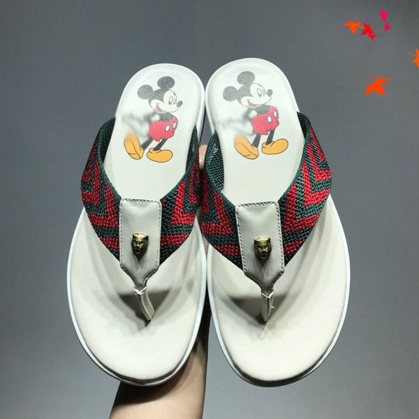 2021 slipper designer slide summer sandals fashion men beach indoor flat flip flops leather luxurys 7shoes mens slippers with box size 39-45, Black
2021 slipper designer slide summer sandals fashion men beach indoor flat flip flops leather luxurys 7shoes mens slippers with box size 39-45, Black