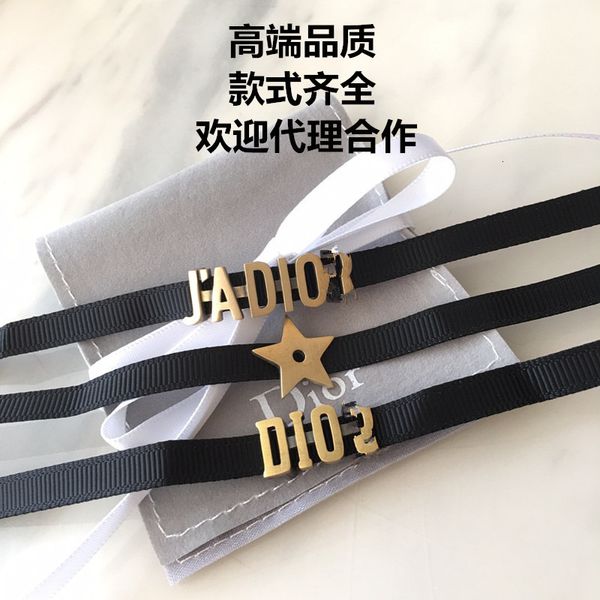 luxury designer fashion shidifei letter female necklace chocker collar high quality, Red;brown
luxury designer fashion shidifei letter female necklace chocker collar high quality, Red;brown