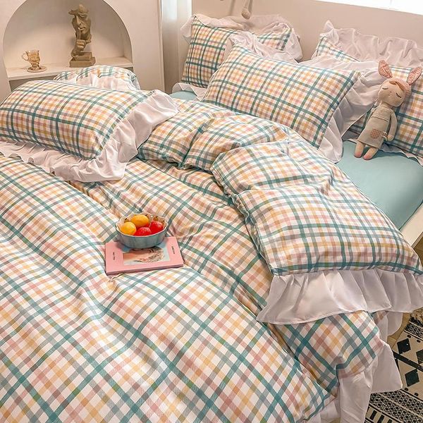 bedding sets grid set for girls /king size bed with ruffle simple style duvet cover sheet home single bedclothes
bedding sets grid set for girls /king size bed with ruffle simple style duvet cover sheet home single bedclothes