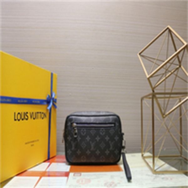 holders brand designer luxury key m41664 black flower men's card handbag men real leather phone long wallets chain wallet pouches cases, Red;black
holders brand designer luxury key m41664 black flower men's card handbag men real leather phone long wallets chain wallet pouches cases, Red;black