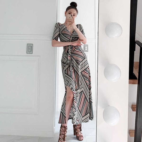 casual dresses boho style vinage printing straight wrap dress women bandage ruched draped fashion split long vestidos uz1x, Black;gray
casual dresses boho style vinage printing straight wrap dress women bandage ruched draped fashion split long vestidos uz1x, Black;gray