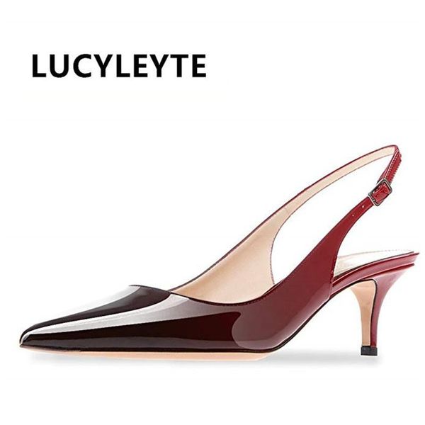 plus size 45 concise party shoes woman pointed toe women summer print date back-strap sandals, Black
plus size 45 concise party shoes woman pointed toe women summer print date back-strap sandals, Black