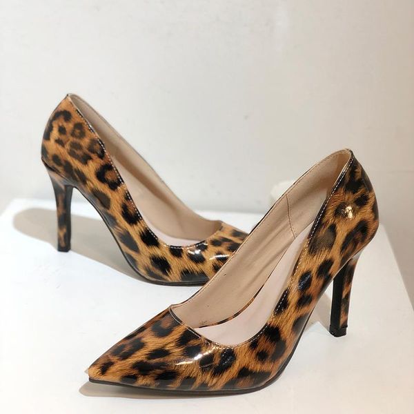 dress shoes nice spring woman vogue pointed fine high heels shallow mouth leopard stilettos patent leather summer pumps mujer, Black
dress shoes nice spring woman vogue pointed fine high heels shallow mouth leopard stilettos patent leather summer pumps mujer, Black