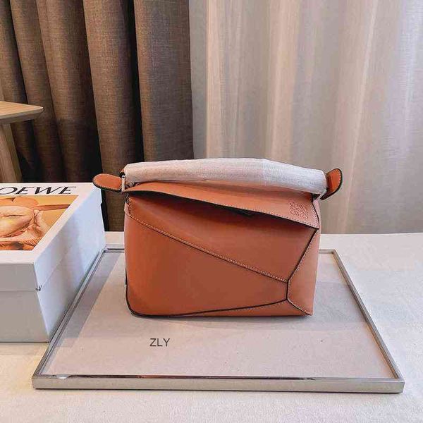 2021 new xi mengyao same puzzle bag geometry pillow leather splicing single shoulder messenger bagzly
2021 new xi mengyao same puzzle bag geometry pillow leather splicing single shoulder messenger bagzly