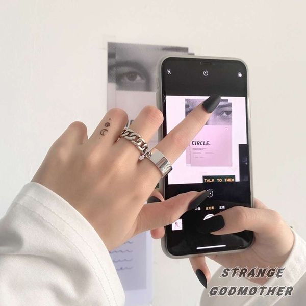 female minority design smooth cold wind tiaodi ring opening adjustable cool net red personality fashion, Black
female minority design smooth cold wind tiaodi ring opening adjustable cool net red personality fashion, Black