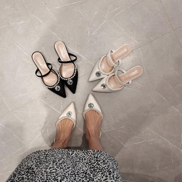 slippers fashion women flats heeled elegant black/beige/white big crystal casual summer beach shoes ladies pumps flip flops
slippers fashion women flats heeled elegant black/beige/white big crystal casual summer beach shoes ladies pumps flip flops