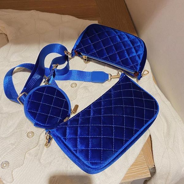 evening bags golden velvet three-piece crossbody bag 2021 winter women's designer handbag vintage shoulder messenger
evening bags golden velvet three-piece crossbody bag 2021 winter women's designer handbag vintage shoulder messenger