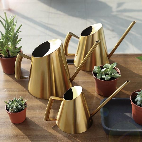 watering pot can bottle metal water the flowers spray retro anti-corrosion cone equipments
watering pot can bottle metal water the flowers spray retro anti-corrosion cone equipments
