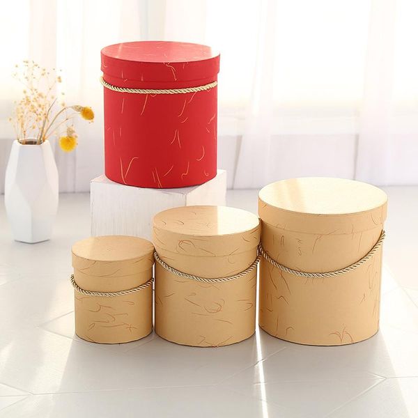 1pcs simple round hat boxes flower packaging paper bag candy gift storage box florist portable bouquet wrap
1pcs simple round hat boxes flower packaging paper bag candy gift storage box florist portable bouquet wrap