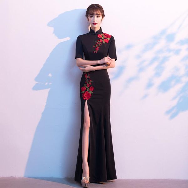 ethnic clothing flower applique black evening party dress gown satin qipao mandarin collar chinese cheongsam big size women long vestid, Red
ethnic clothing flower applique black evening party dress gown satin qipao mandarin collar chinese cheongsam big size women long vestid, Red