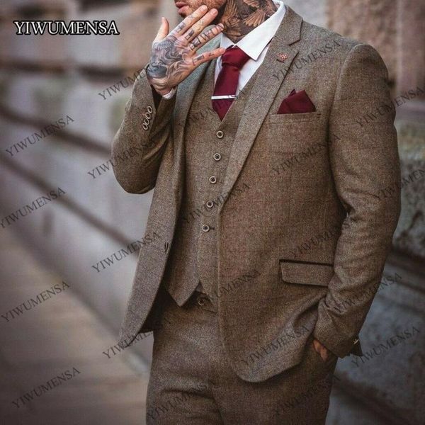 latest coat design&vest&pants brown herringbone wool blend terno masculino wedding sutis for men groom smoking business gown men's suit, White;black
latest coat design&vest&pants brown herringbone wool blend terno masculino wedding sutis for men groom smoking business gown men's suit, White;black