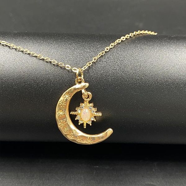 pendant necklaces exquisite gold crescent moon necklace for women with opal stone sun clavicle chain bohemia jewelry party gift, Silver
pendant necklaces exquisite gold crescent moon necklace for women with opal stone sun clavicle chain bohemia jewelry party gift, Silver
