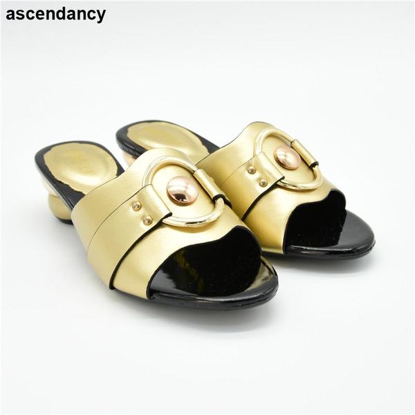 dress shoes fashion luxury 2021 rhinestone wedding woman sandals elegant nigerian women pumps shoe for party crystal heels, Black
dress shoes fashion luxury 2021 rhinestone wedding woman sandals elegant nigerian women pumps shoe for party crystal heels, Black