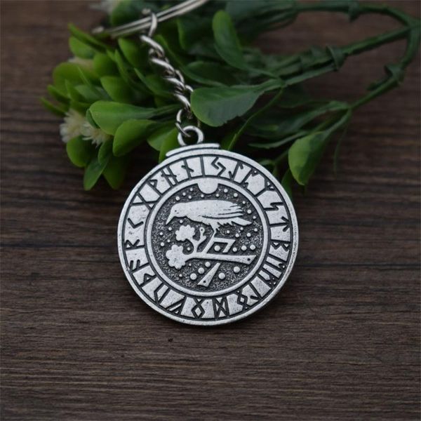 keychains round vintage nordic viking rune raven crow keychain religious amulet, Silver
keychains round vintage nordic viking rune raven crow keychain religious amulet, Silver