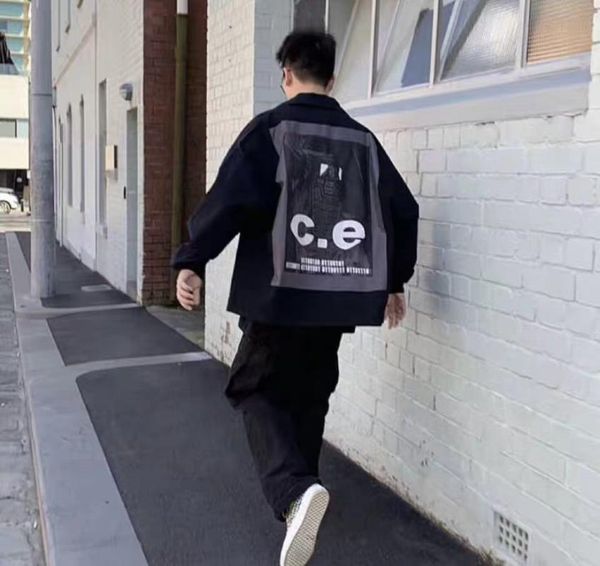 men's jackets 19 1:1 version c.e cavemp black outdoors jacket men women couple zipper high street hip hop casual oversize, Black;brown
men's jackets 19 1:1 version c.e cavemp black outdoors jacket men women couple zipper high street hip hop casual oversize, Black;brown