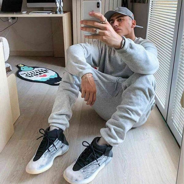 luxury brand pants jeans shorts men's autumn winter european style high jump casual pants coffee matcha black reflective hoodie
luxury brand pants jeans shorts men's autumn winter european style high jump casual pants coffee matcha black reflective hoodie