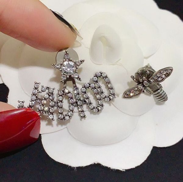 special offer dijia's new cool fashion in 2021 letter inlaid bee asymmetric stud brass earrings, Golden
special offer dijia's new cool fashion in 2021 letter inlaid bee asymmetric stud brass earrings, Golden
