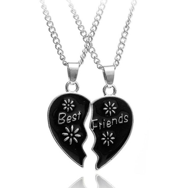 chokers 2 pcs /set letters ' friends' pendant necklace fashion two-petal stitching love heart choker jewelry unisex, Golden;silver
chokers 2 pcs /set letters ' friends' pendant necklace fashion two-petal stitching love heart choker jewelry unisex, Golden;silver